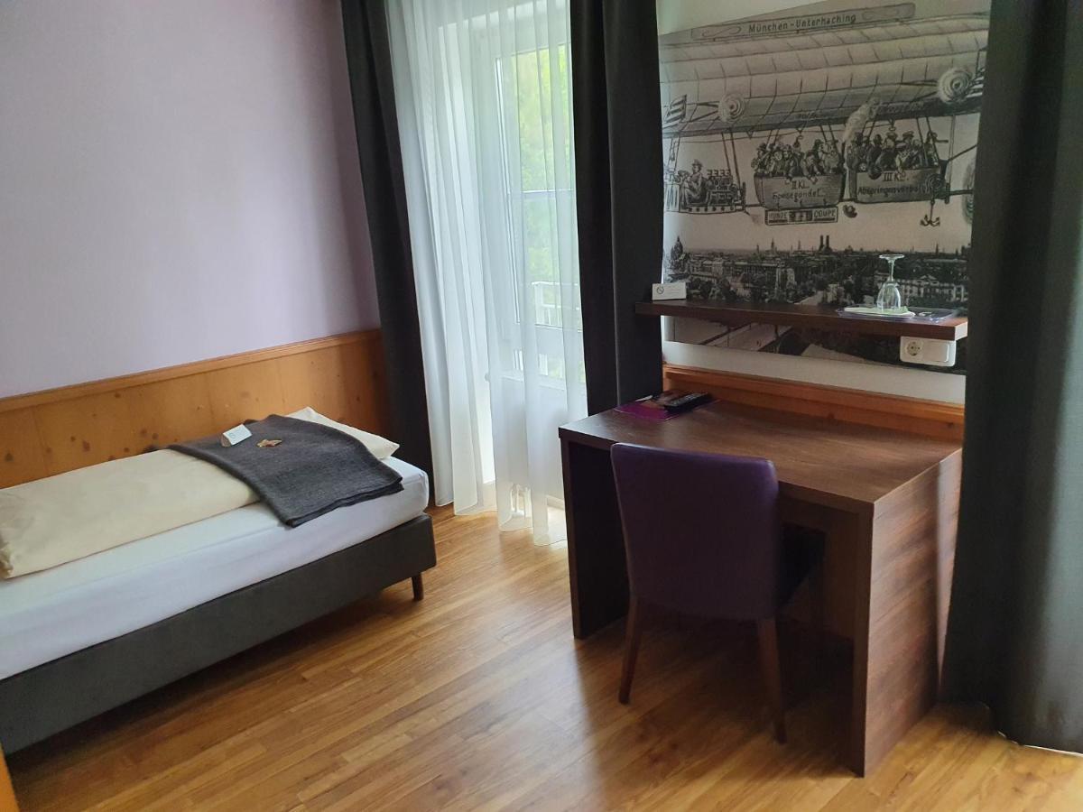 Boutique Hotel Beckenlehner Unterhaching Eksteriør billede