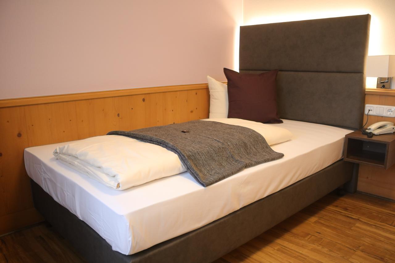Boutique Hotel Beckenlehner Unterhaching Eksteriør billede